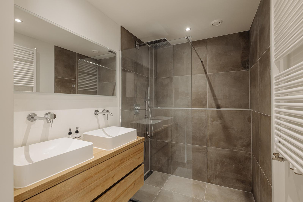 Appartement te koop: Bennebroekstraat 23-1, Amsterdam