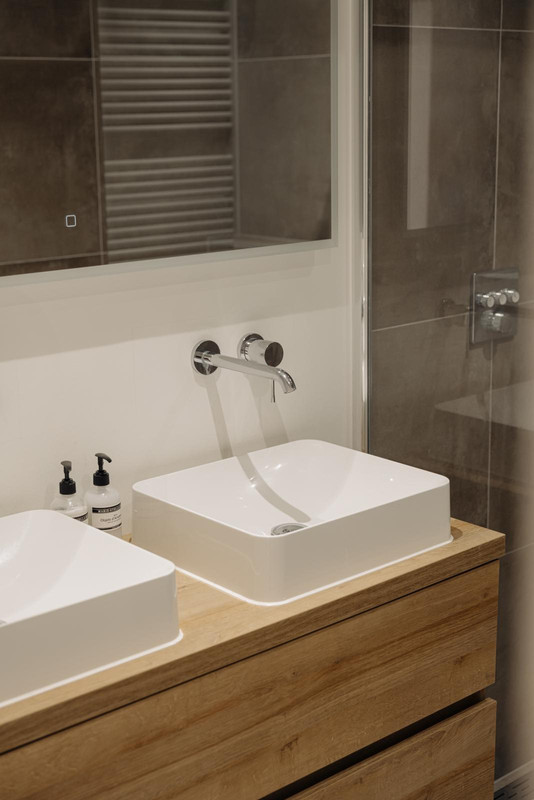 Appartement te koop: Bennebroekstraat 23-1, Amsterdam