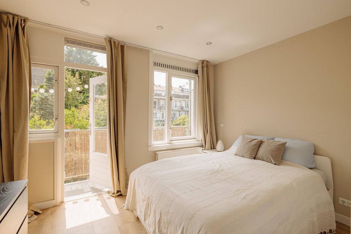 Appartement te koop: Bennebroekstraat 23-1, Amsterdam