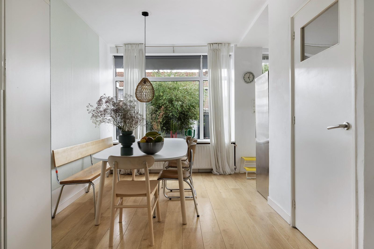 Hoekwoning te koop: Verhulststraat 39, Dordrecht