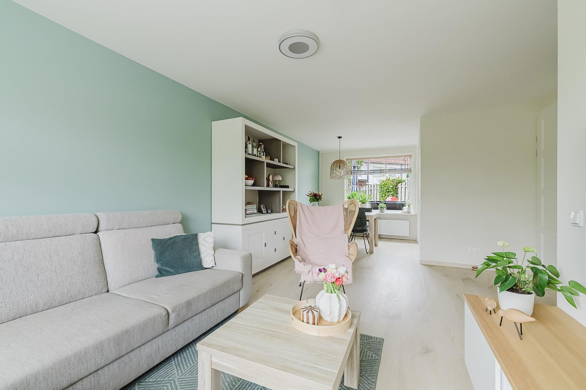 Tussenwoning te koop: Puttersbos 64, Hoofddorp