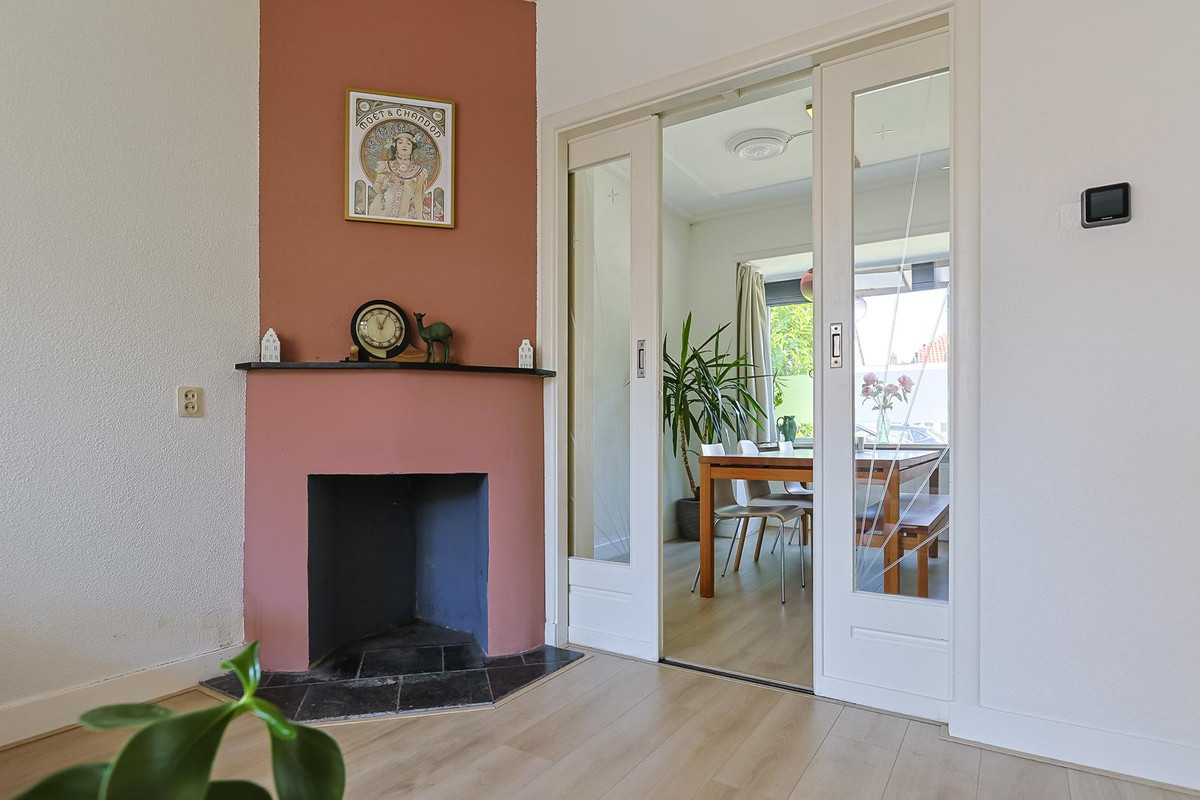 Hoekwoning te koop: Hortensiastraat 1A, Alphen Aan Den Rijn