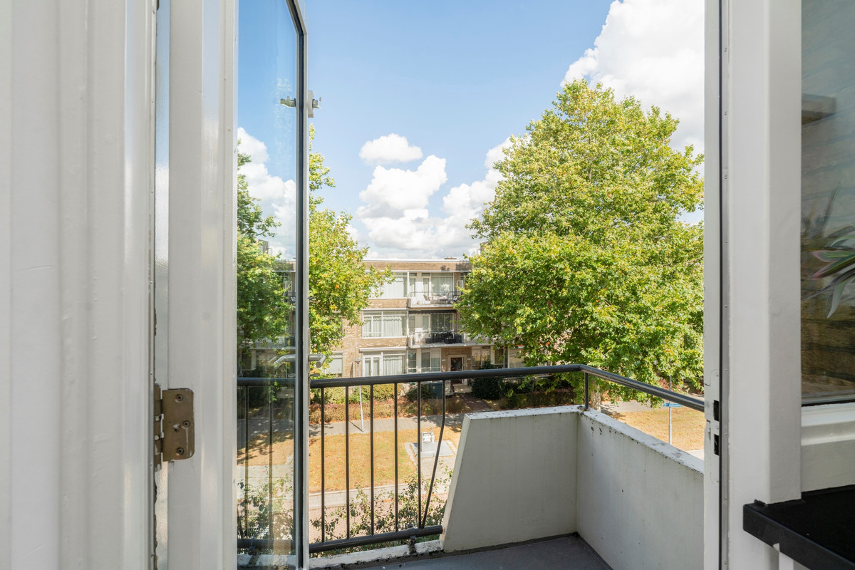 Appartement te koop: Van Beethovenlaan 43, Rotterdam