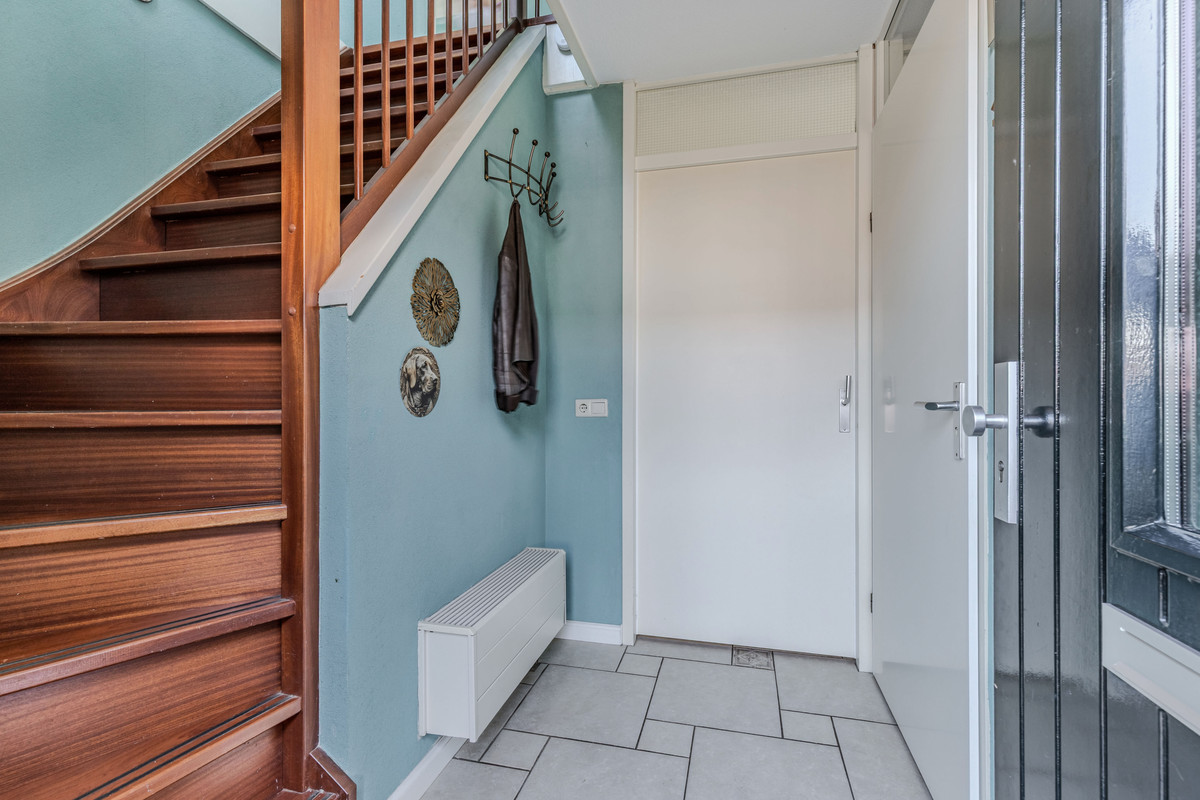 Hoekwoning te koop: Madagaskarstraat 18, Almere