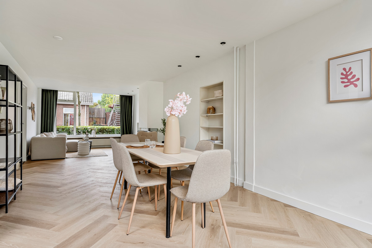 Tussenwoning te koop: Hasseltstraat 92, Tilburg