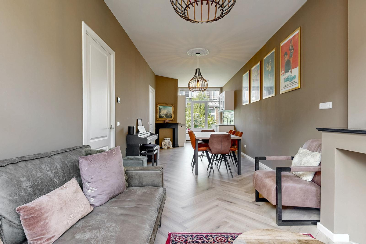 Appartement te koop: Govert Bidloostraat 78, 'S-Gravenhage