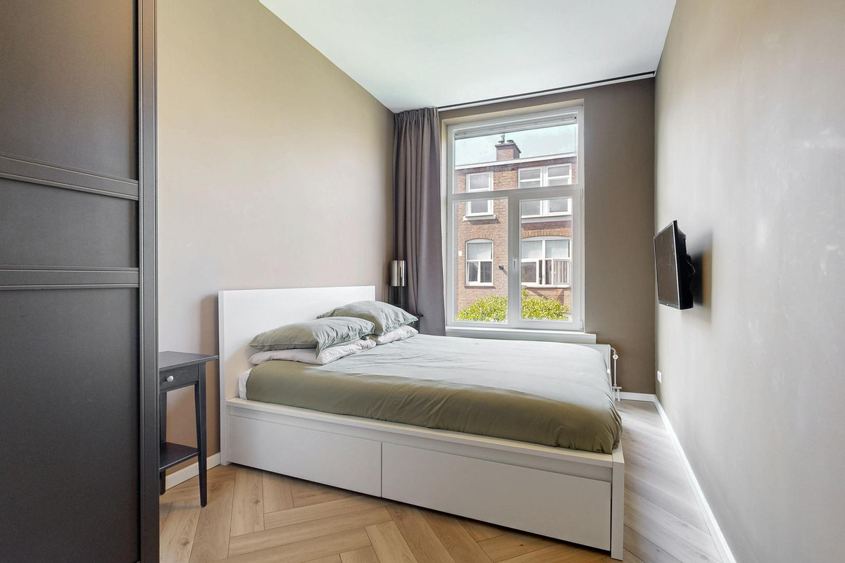 Appartement te koop: Govert Bidloostraat 78, 'S-Gravenhage