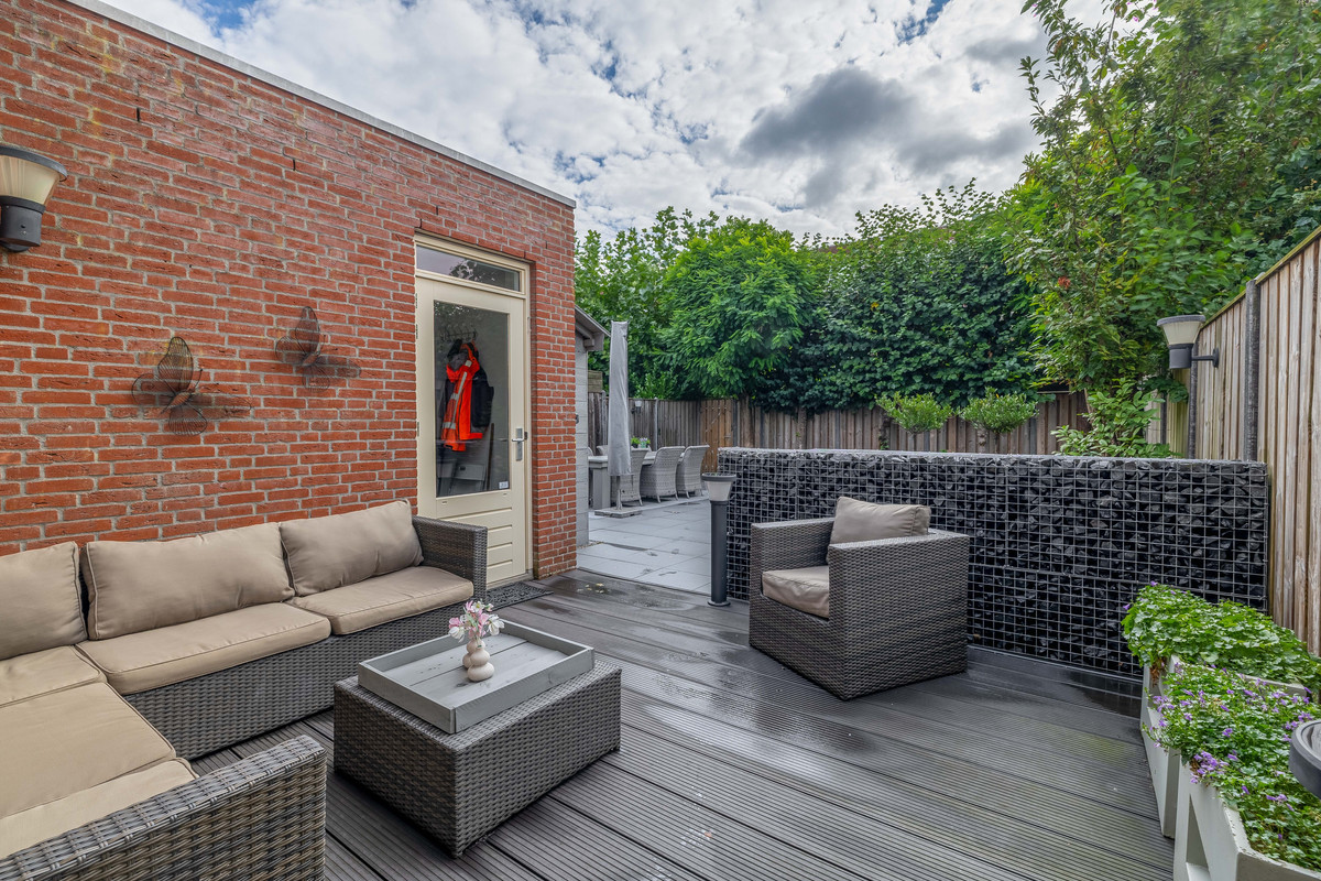 Tussenwoning te koop: Boelehaven 10, Barendrecht