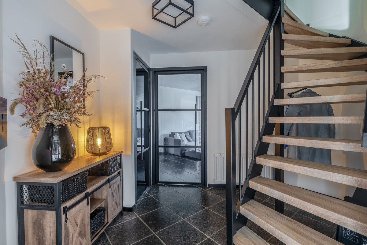 Tussenwoning te koop: Boelehaven 10, Barendrecht