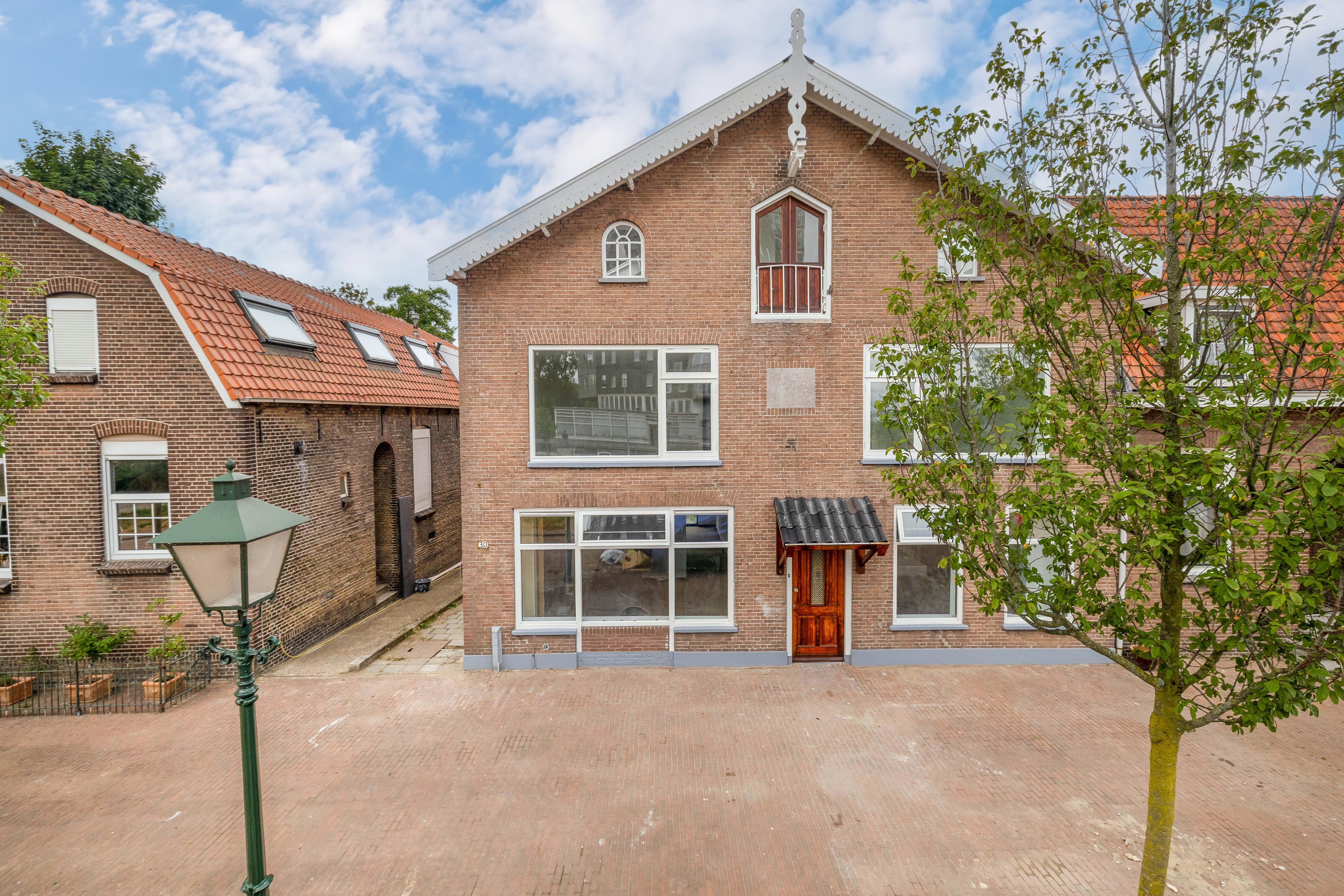 Foto van Nieuwedijk 30, Pernis Rotterdam