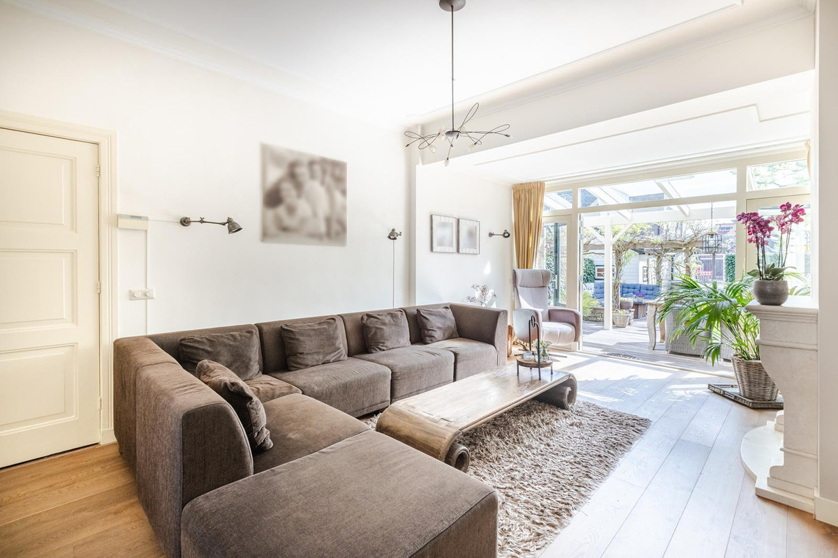 Hoekwoning te koop: Julianastraat 48, Bodegraven