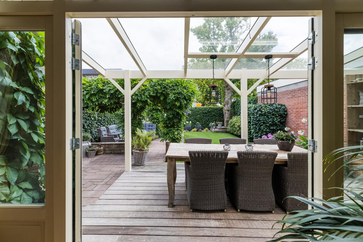 Hoekwoning te koop: Julianastraat 48, Bodegraven