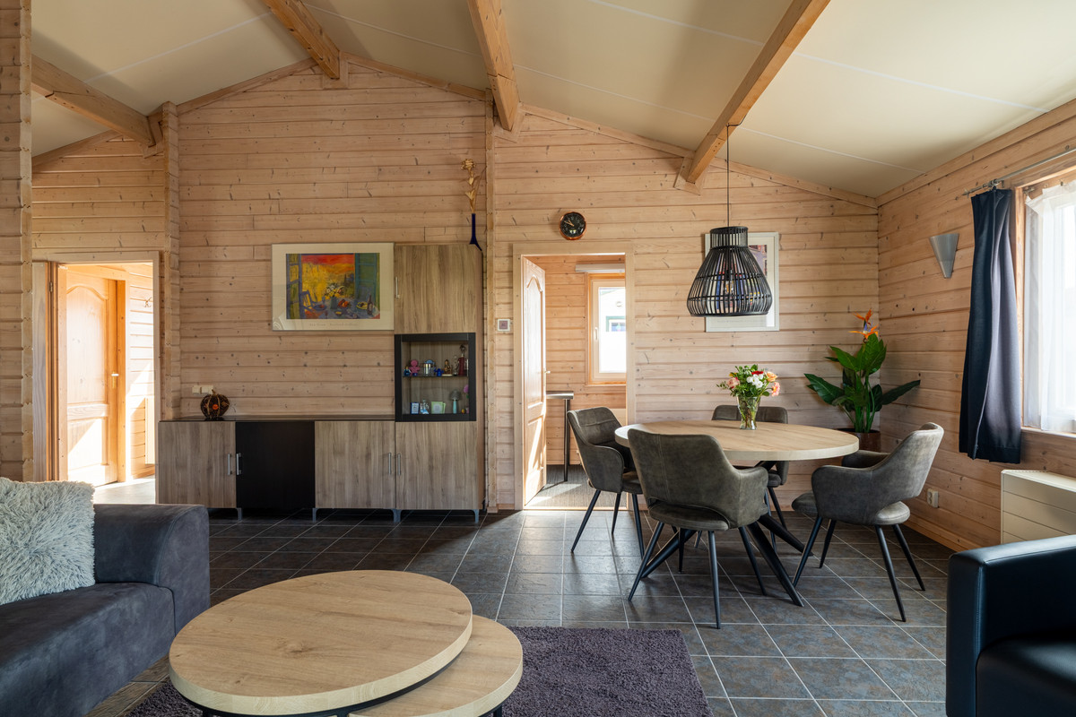 Vrijstaande woning te koop: Vier Heultjes 418, Sprang-Capelle