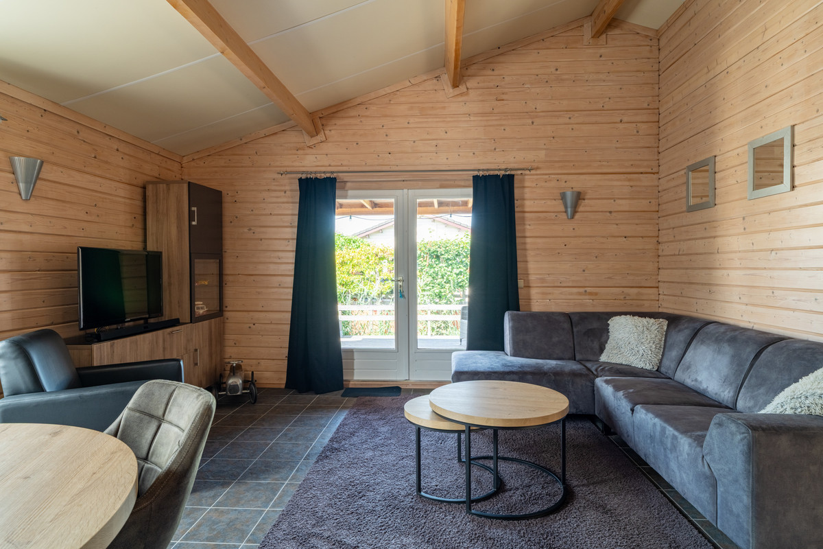 Vrijstaande woning te koop: Vier Heultjes 418, Sprang-Capelle