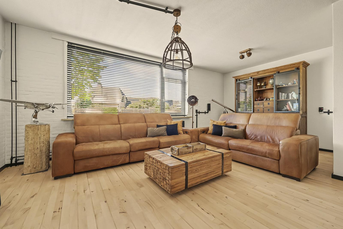 Tussenwoning te koop: Breeweg 96, Yerseke