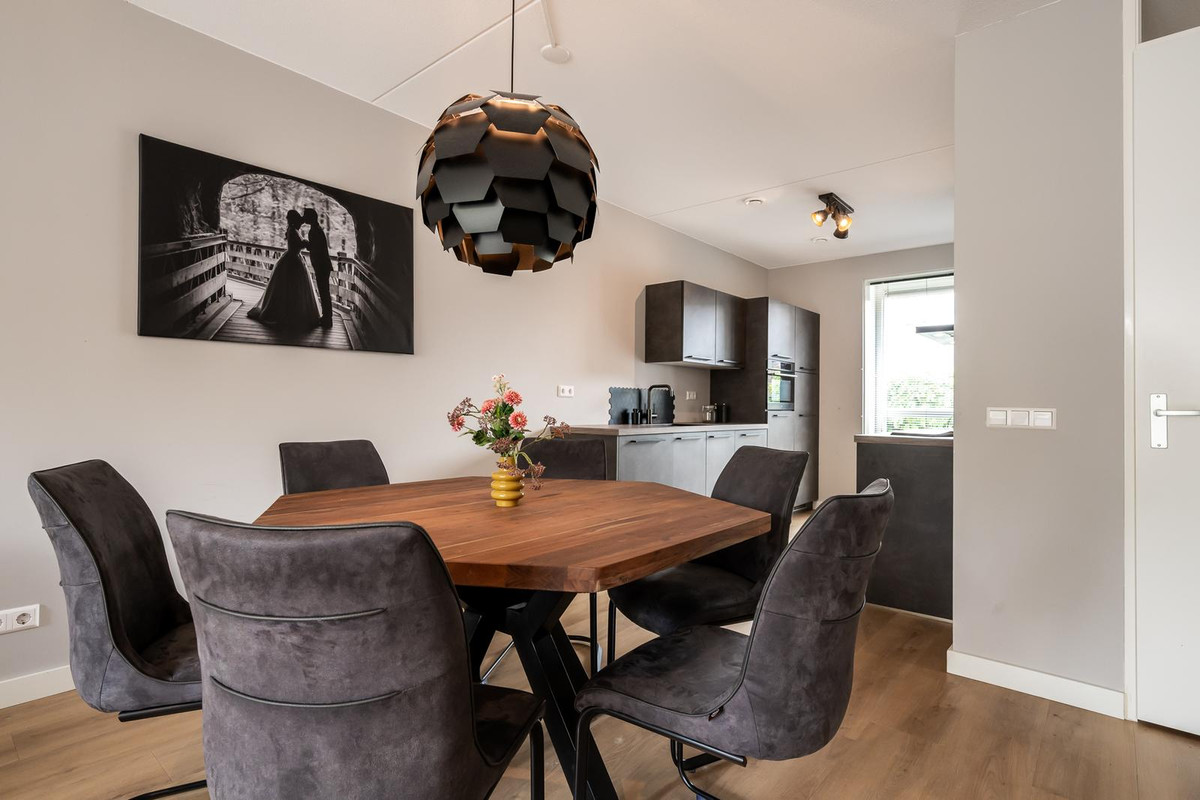 Tussenwoning te koop: Sleutelbloem 33, Berghem