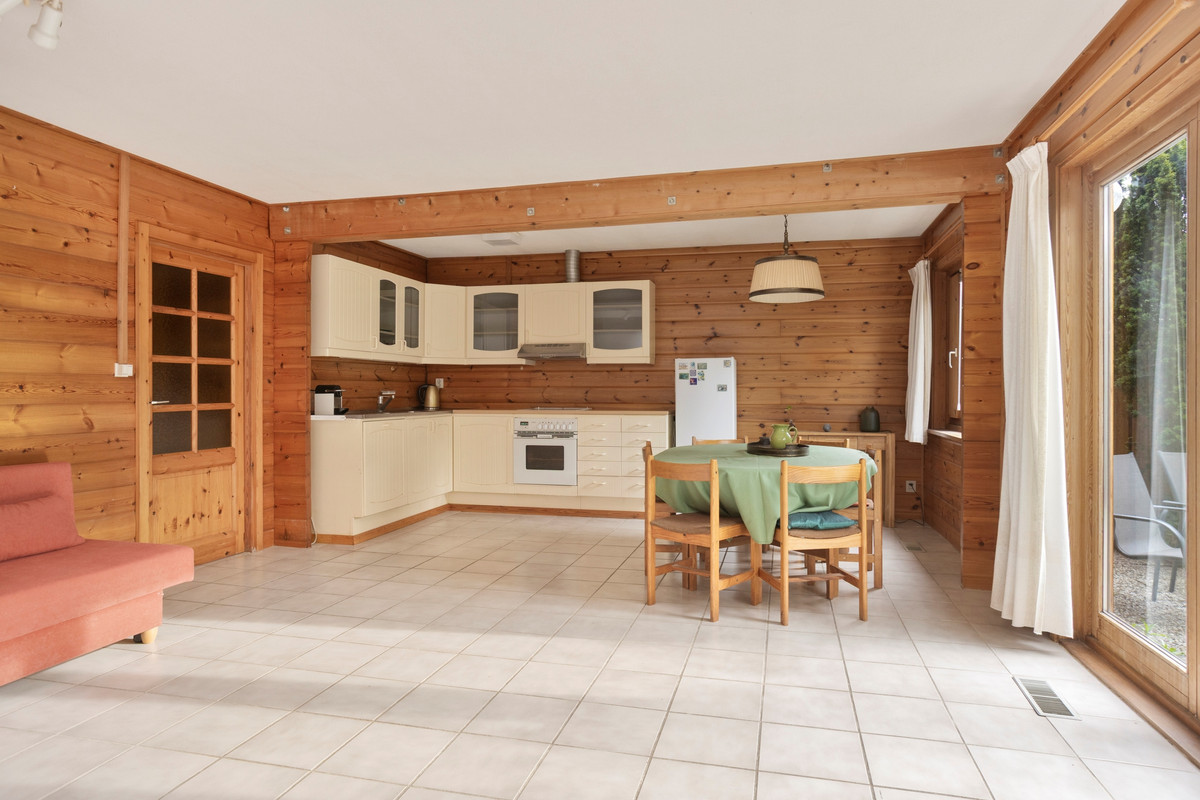 Tussenwoning te koop: Queridolaan 23, Oegstgeest