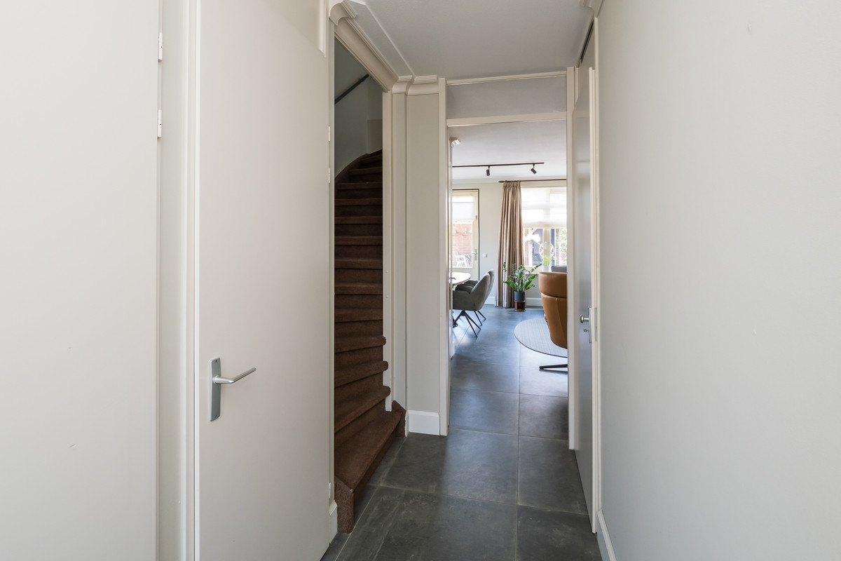 Hoekwoning te koop: Tuilseveldweg 2, Tuil