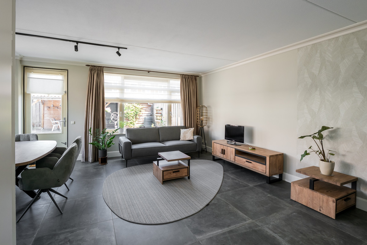 Hoekwoning te koop: Tuilseveldweg 2, Tuil