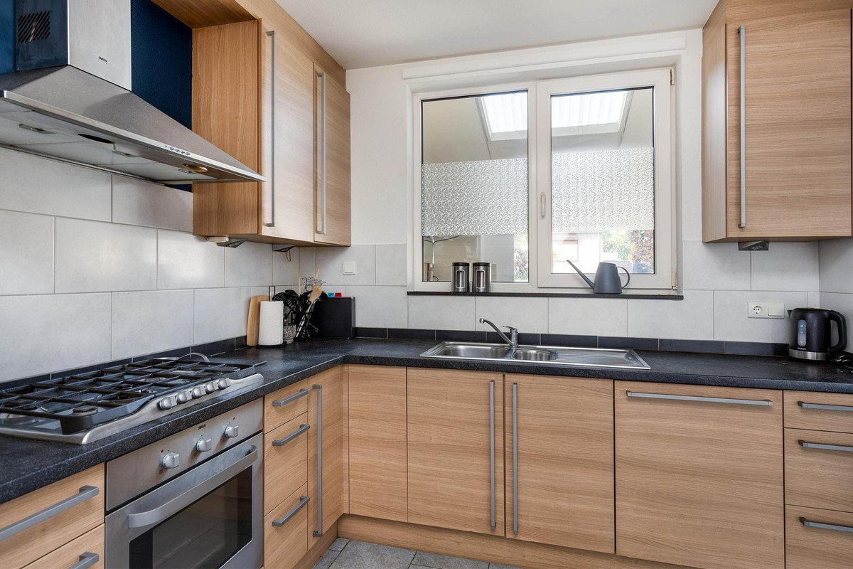 Tussenwoning te koop: Dross Wilkinstraat 3, Elsloo