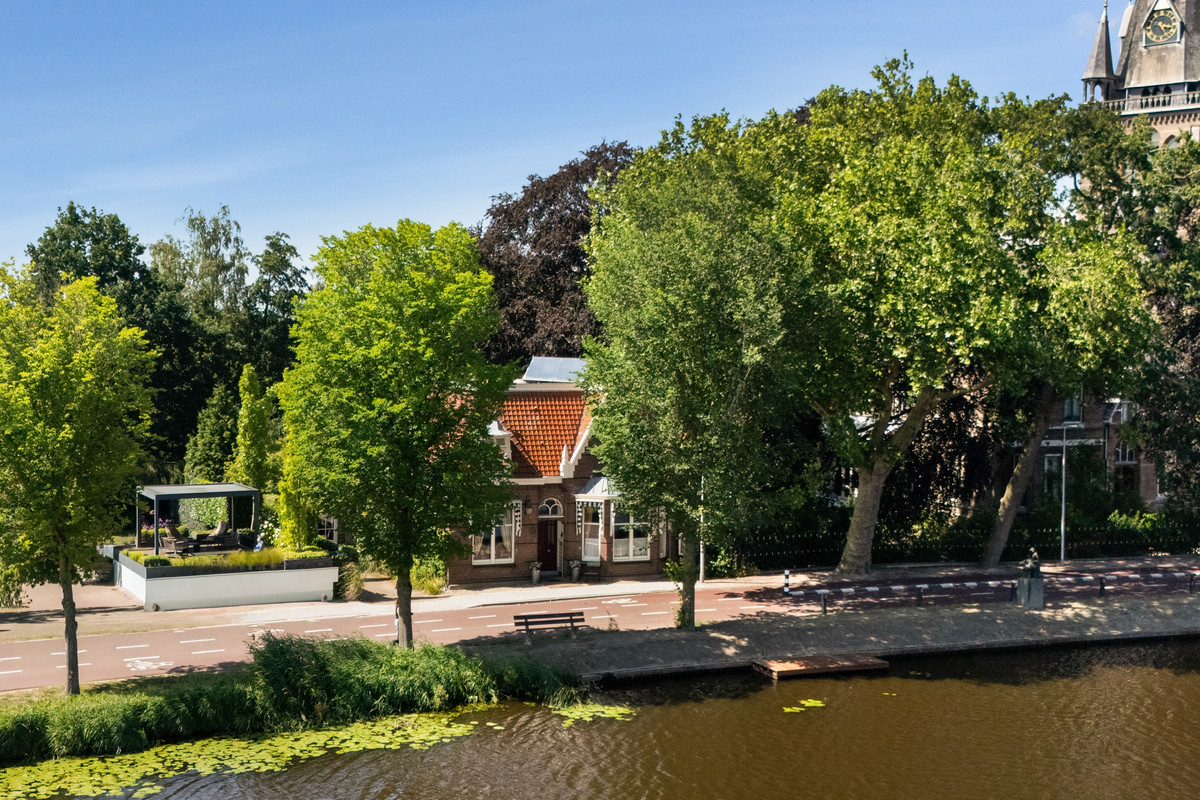 Vrijstaande woning te koop: Amsteldijk Zuid 146, Amstelveen