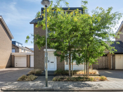 Reestraat 35