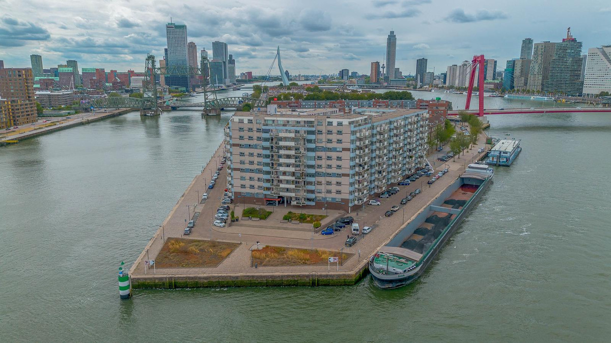 Appartement te koop: Koopvaardijhof 49, Rotterdam