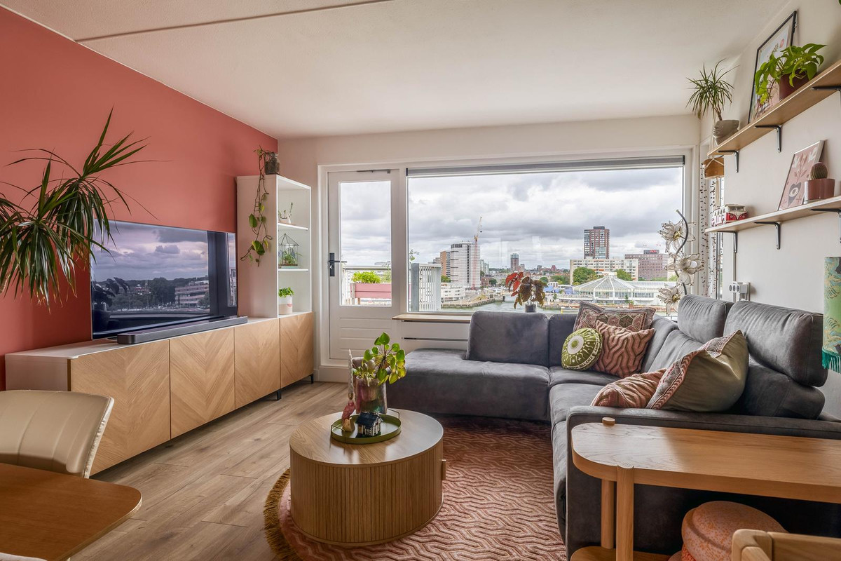 Appartement te koop: Koopvaardijhof 49, Rotterdam