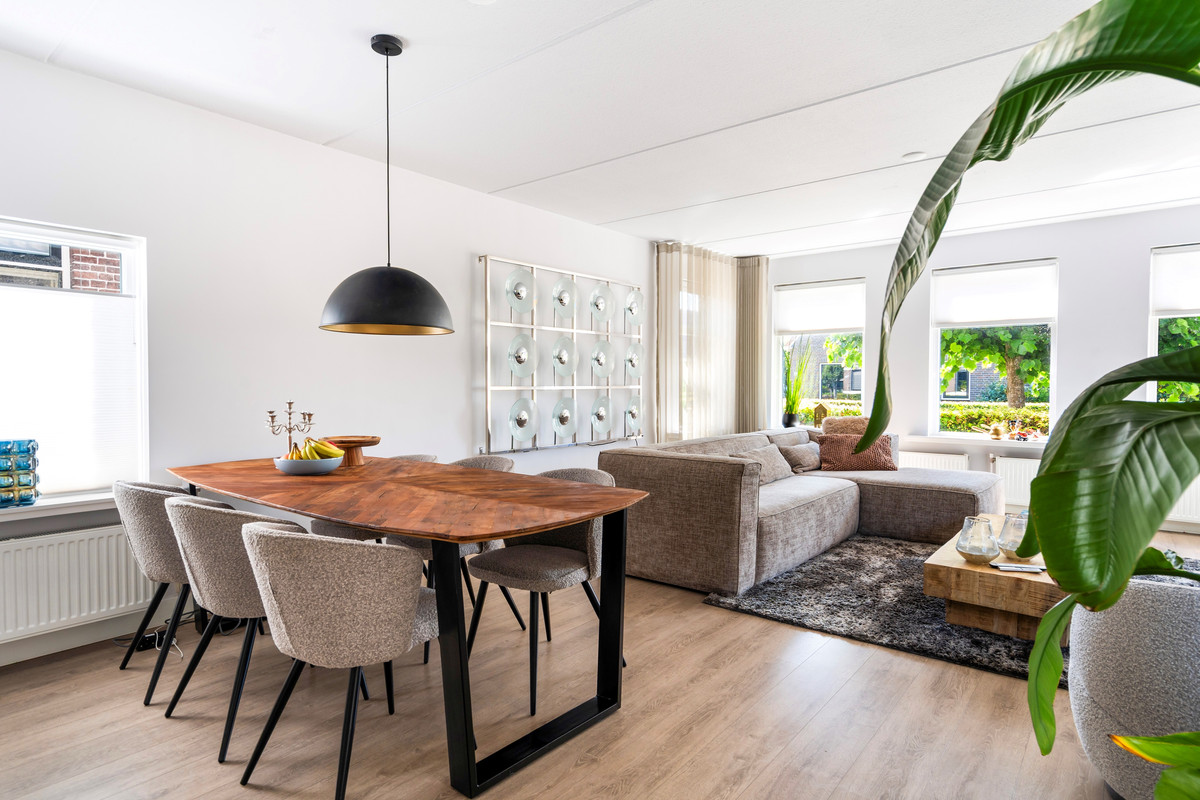 Twee-onder-één-kap te koop: Veneweg 114, Wanneperveen