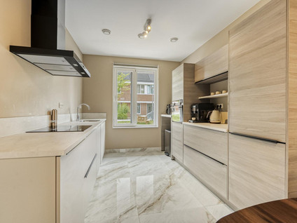 Asta Elstakstraat 6