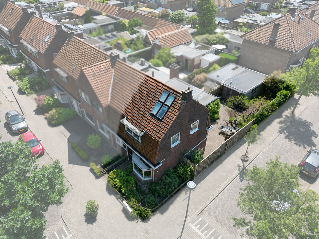 Hoekwoning te koop: Magdalenalaan 16, Hengelo