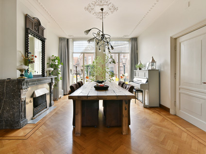Pieterskerkhof 36