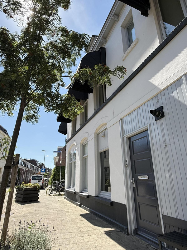 Tussenwoning te koop: Gildstraat 62, Utrecht