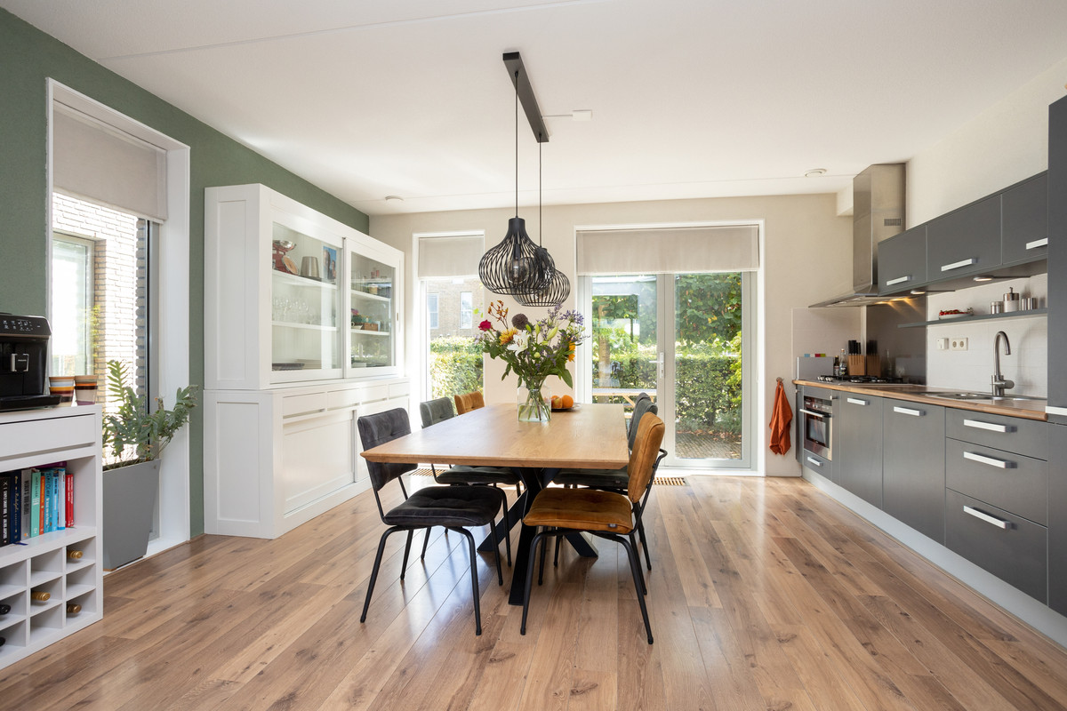 Tussenwoning te koop: Gouwestraat 36, Berkel En Rodenrijs