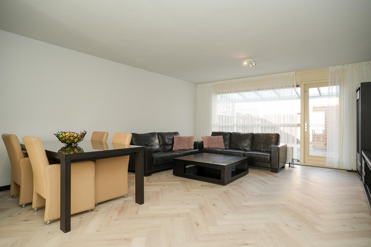 Tussenwoning te koop: Eisenhowerlaan 55, Utrecht
