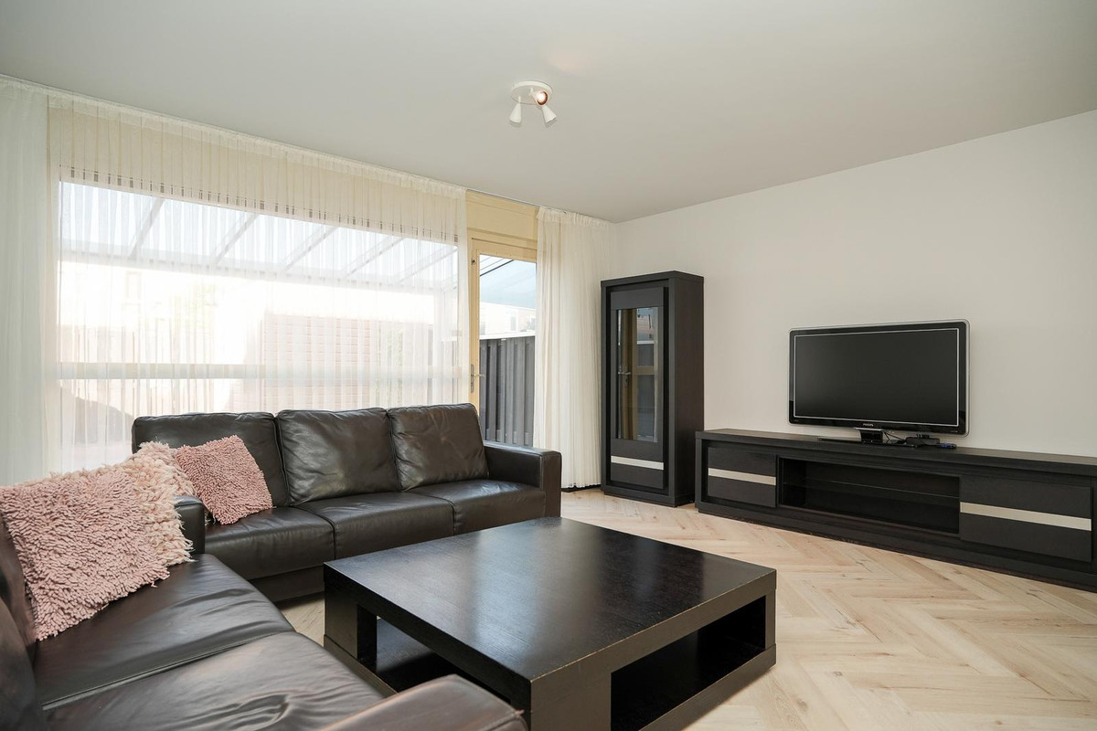 Tussenwoning te koop: Eisenhowerlaan 55, Utrecht