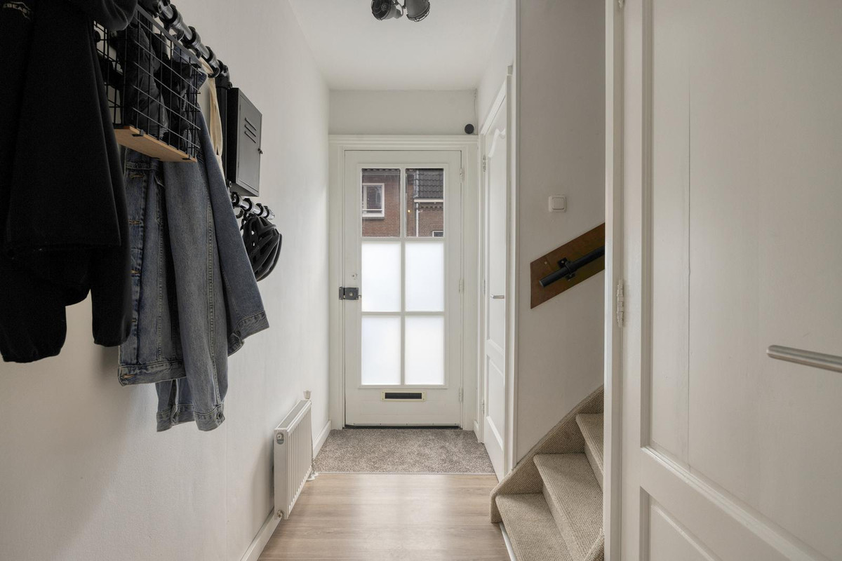 Hoekwoning te koop: Hendrik de Keijserstraat 83, Tilburg