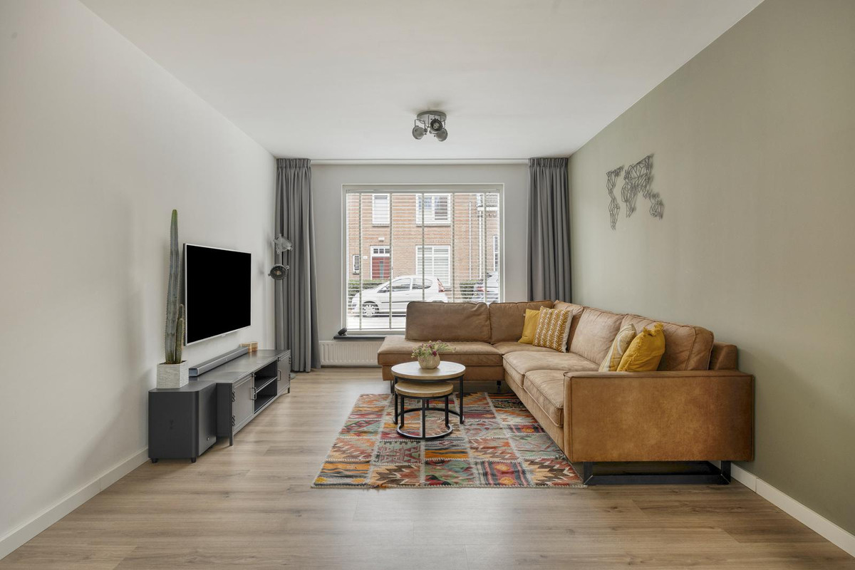 Hoekwoning te koop: Hendrik de Keijserstraat 83, Tilburg