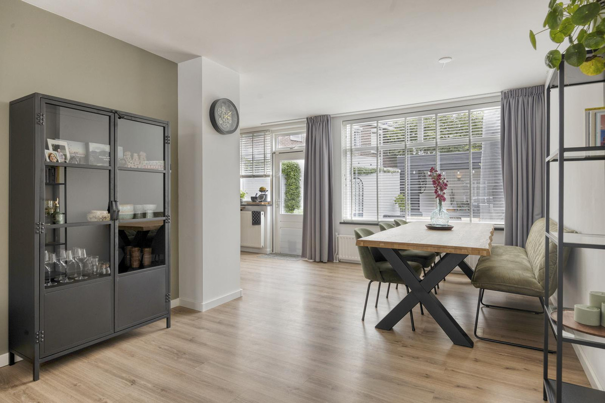Hoekwoning te koop: Hendrik de Keijserstraat 83, Tilburg