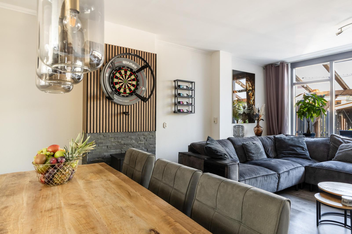 Tussenwoning te koop: Dotterplantsoen 5, Gouda