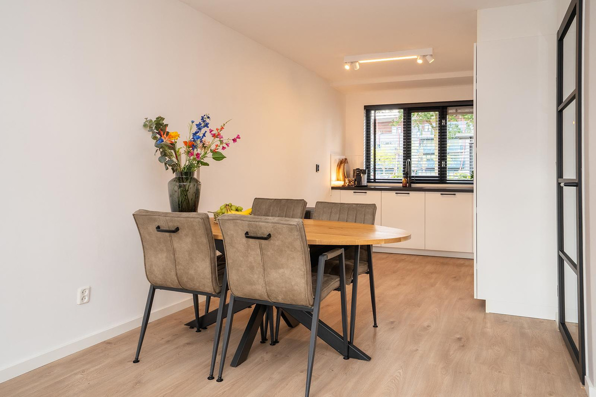 Tussenwoning te koop: Atalantalaan 13, Enschede