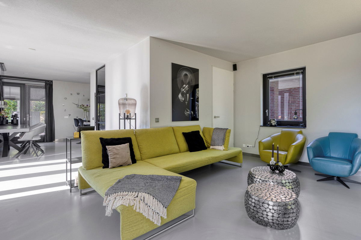 Vrijstaande woning te koop: Dassenburcht 6, Scherpenzeel