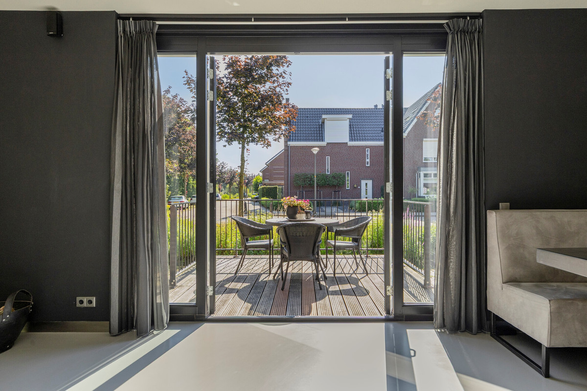 Vrijstaande woning te koop: Dassenburcht 6, Scherpenzeel