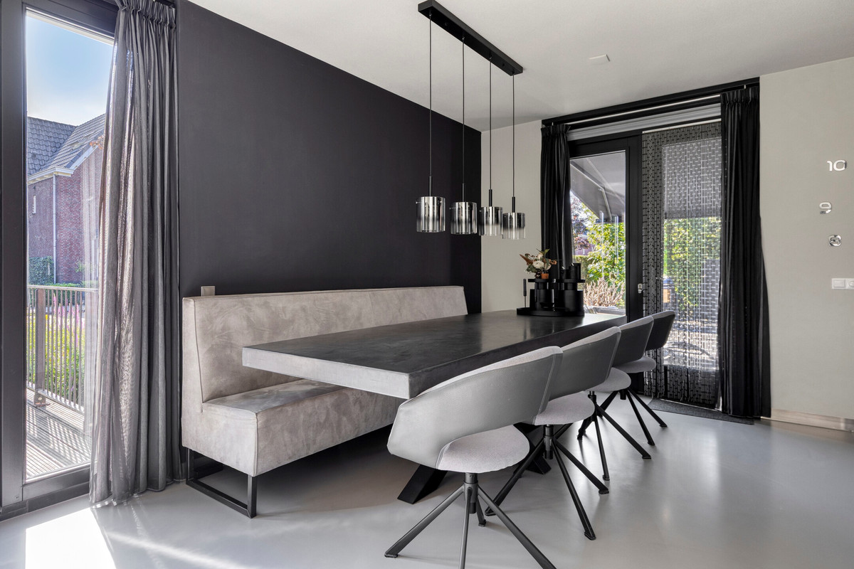 Vrijstaande woning te koop: Dassenburcht 6, Scherpenzeel