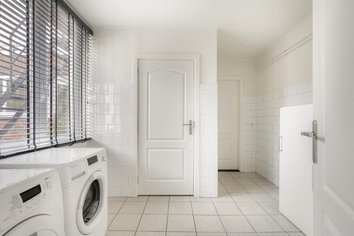 Tussenwoning te koop: Abel Tasmanstraat 29, Tilburg
