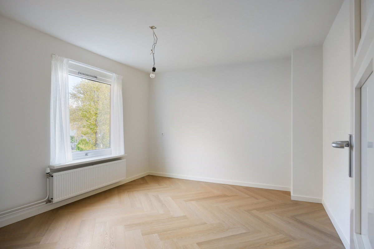 Tussenwoning te koop: Saturnusstraat 20, Aalsmeer