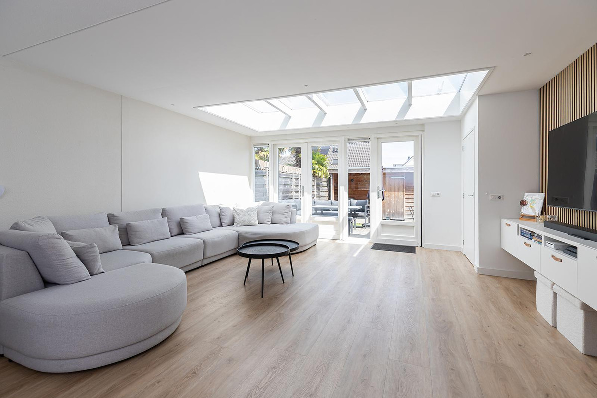 Tussenwoning te koop: 't Stort 14, Sliedrecht