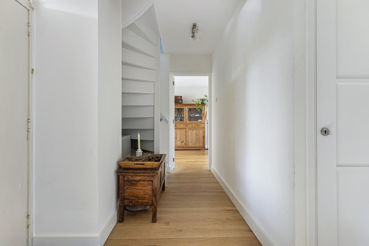 Hoekwoning te koop: Abel Tasmanlaan 8, Gouda