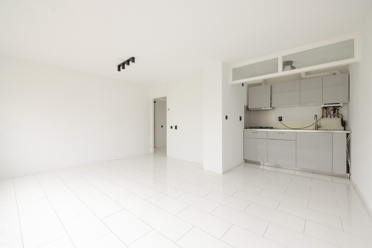 Studio te koop: Daniël Defoelaan 64, Amsterdam