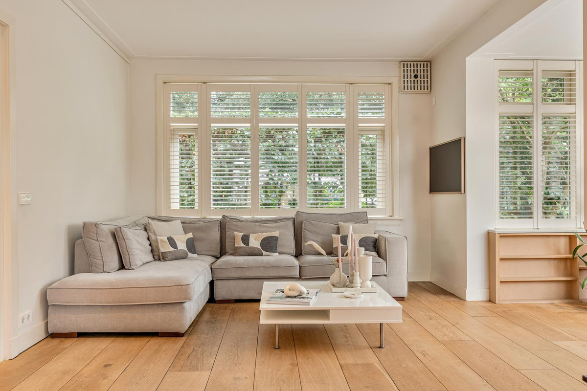 Hoekwoning te koop: Bos en Vaartlaan 26, Amstelveen